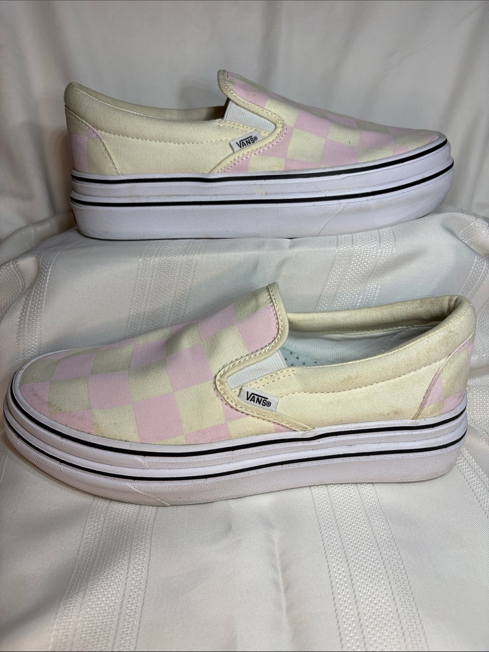Vans Slip-On Checkerboard Platforms in Pink and Cream - Picture 4 of 14